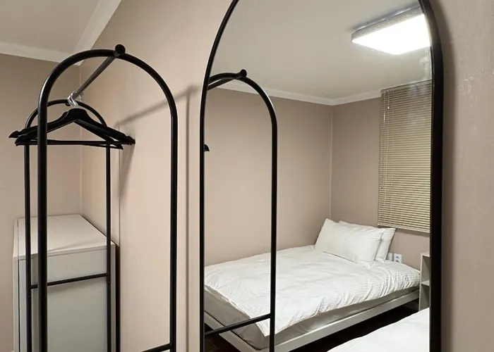 Yeoksam Palace Tworoom Free Parking * Seoul