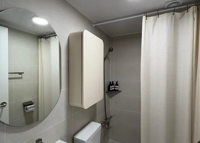 Yeoksam Palace Tworoom Free Parking Seoul
