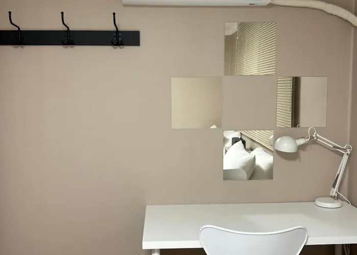 Apartment Yeoksam Palace Tworoom Free Parking